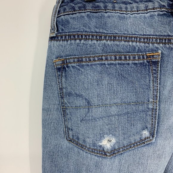 American Eagle Jeans Boy Crop Button Fly Blue Distressed Denim - Picture 10 of 12